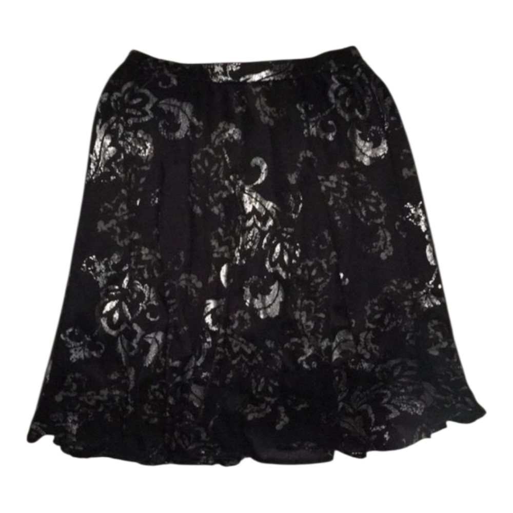 New York & Co Skirt Womens Sz Medium M lined black flare flowy grey silv…